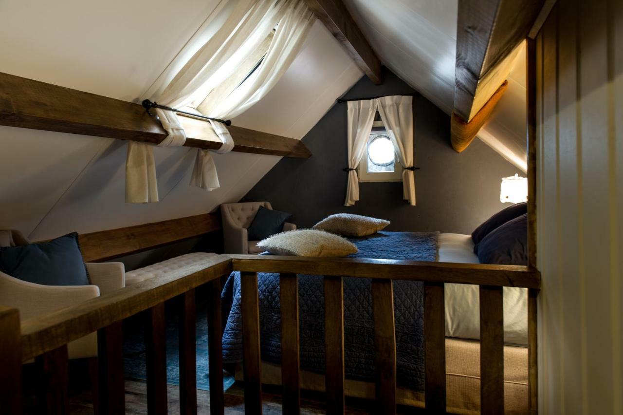 Bed And Breakfast Piekoo Belloo Weert Bagian luar foto