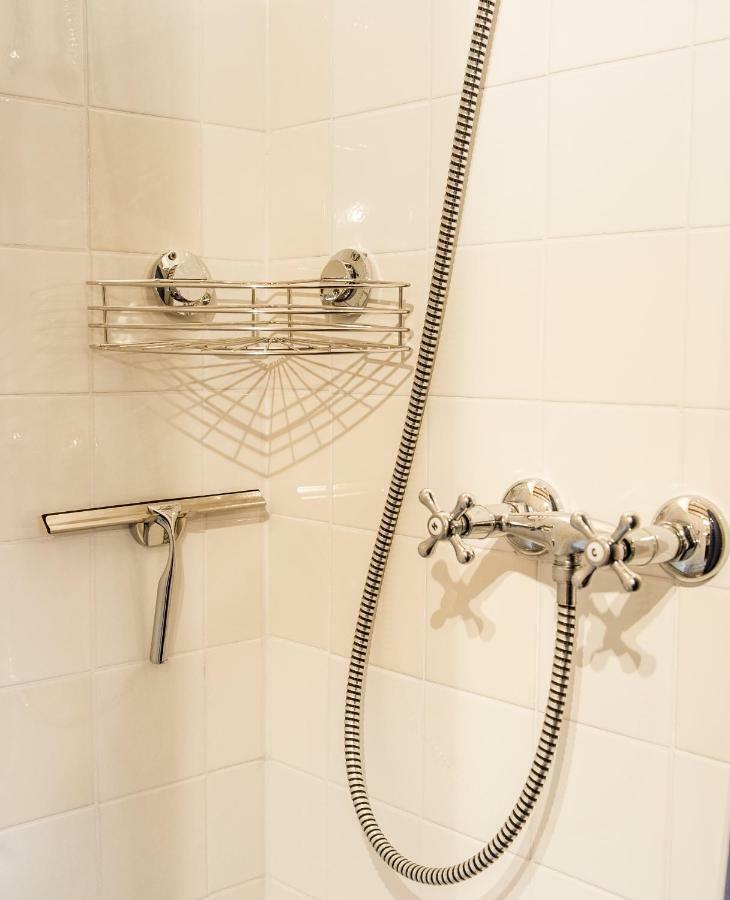 Bed And Breakfast Piekoo Belloo Weert Bagian luar foto